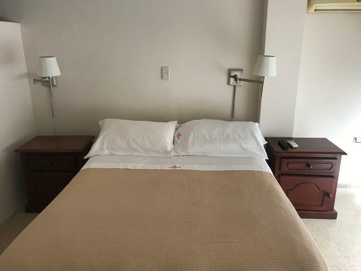 Cordoba Inn Apart Hotel ภายนอก รูปภาพ